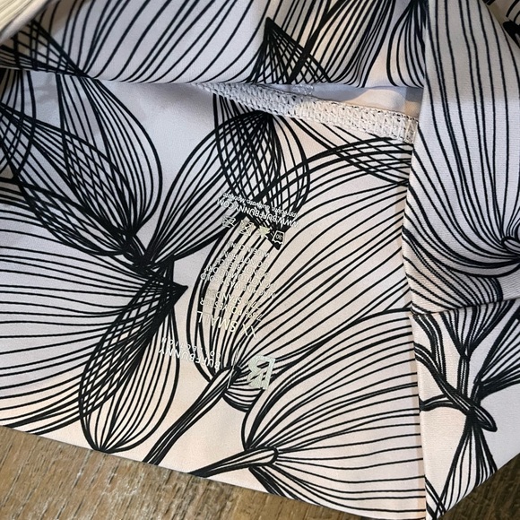 Buff Bunny Collection Set - Picture 4 of 6